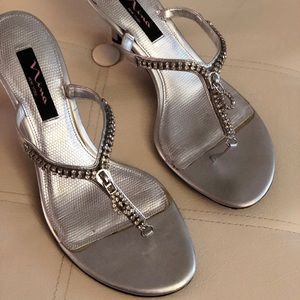Nina New York rhinestone and silver dressy sandals